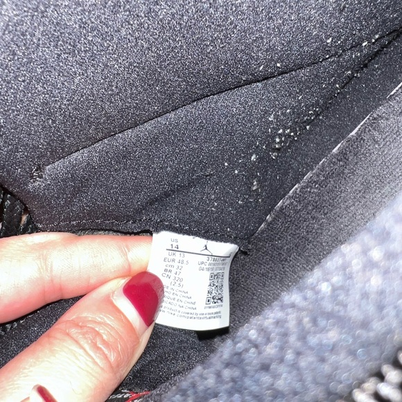 Air Jordon 11 Retro - Picture 8 of 11